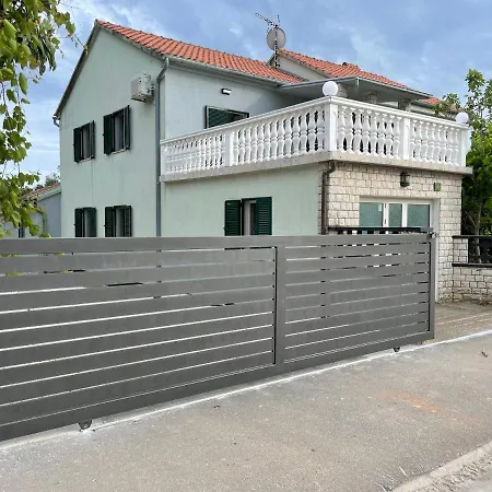 Enna Apartment 3 Perfect Location Medolino Esterno foto